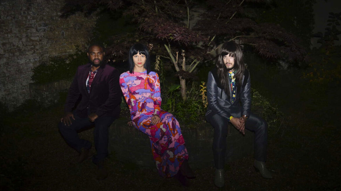 Khruangbin